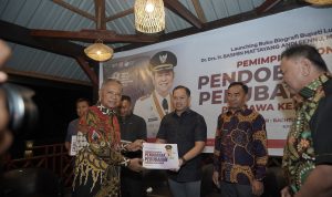 Bupati Luwu Launching Buku Biografi “Pemimpin Visioner Pendobrak Perubahan Pembawa Kesejukan”