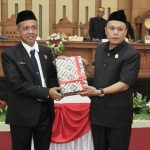 Pemkab Luwu Serahkan Ranperda Perubahan APBD Tahun Anggaran 2023 Ke DPRD