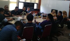 Puluhan ASN Nonjob Geruduk Kantor BKD Sulsel