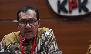 Saut Sitomorang Harap Firli Bahuri Dijatuhi Hukum Penjara Seumur Hidup
