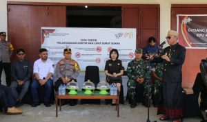 Bupati Lutim Resmi Lepas Distribusi Pemilu 2024