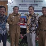 Puslitbang SDA Unhas Paparkan Pengembangan Blue Economy Budidaya Bandeng di Luwu