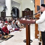 Sholat Tarawih Perdana di Mesjid Agung, Asrul Sani : Tetap Jaga Hubungan Silaturrahim