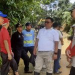 Kunjungi Titik Lonsor di Dusun Siguntu, Asrul Sani Turungkan Alat Berat Scavator