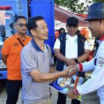 Peduli Kemanusiaan, Perumda TM Palopo Distribusikan Air Bersih dan Logistik Pada Korban Banjir di Luwu