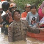 BPBD Luwu Turungkan 30 Perahu Karet Guna Evakuasi Korban Bencana Banjir