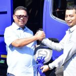 DLH Palopo Terima Mobil Bak Compactor