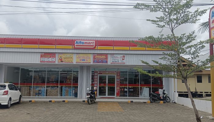 Alfamart Pongsimpin Diduga Langgar Peraturan Walikota Terkait Jarak Minimarket