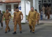 Hari Pertama Berkantor, Bupati Luwu Lakukan Sidak di Sejumlah OPD