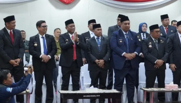 Bupati Luwu Hadiri Sertijab Gubernur dan Wakil Gubernur Sulsel Pada Paripurna DPRD Sulsel