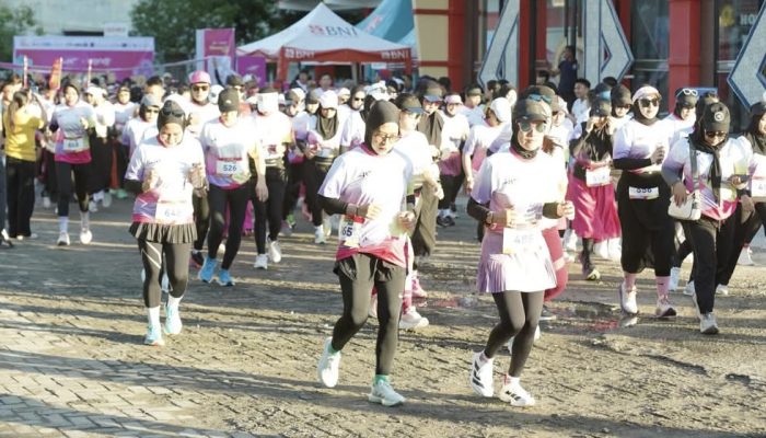 Kadis Pendidikan Kota Palopo Hadiri Pelepasan Peserta Women’s Run 2025