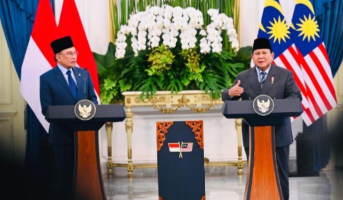 Prabowo dan PM Anwar Bertemu di Jakarta, Bahas Perdamaian Global dan Isu Strategis Kawasan