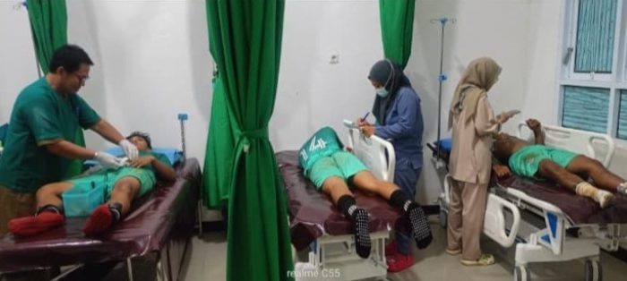 Laga Semi Final Turnamen HUT RI di Wasuponda Ricuh, Pemain dan Suporter Terlibat Adu Jotos