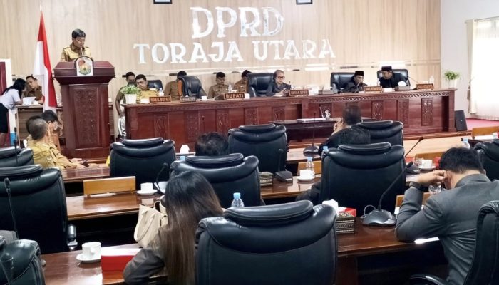 Toraja Utara Tetapkan Perubahan APBD 2025 Jadi Perda