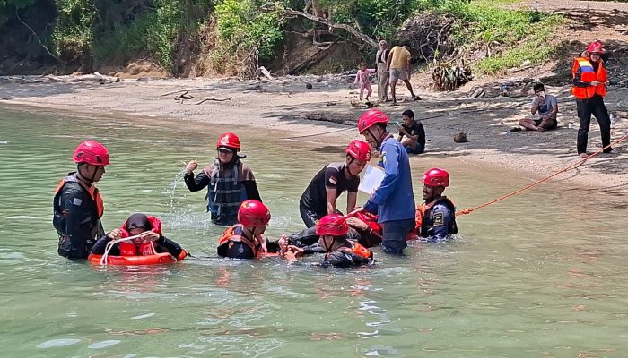 Kolaborasi Besar di Luwu, Masmindo Gelar Latihan Water Rescue Handling
