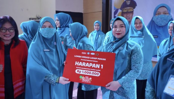 Digelar Dinas Kebudayaan Provinsi Sulsel, TP-PKK Luwu Raih Dua Penghargaan B2SA Fest 2025