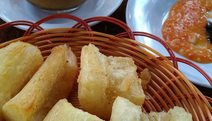 Sarabba dan Goreng Ubi Masih Jadi Favorit Warga di Malam Tahun Baru