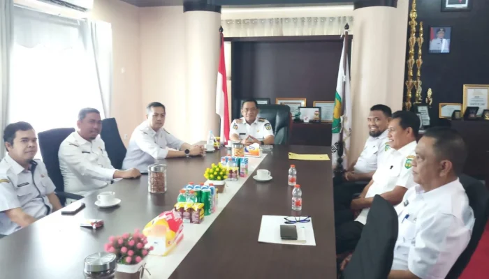 Rapat Perdana, Bupati Luwu Bahas Kakao hingga PDAM dan Musrenbang