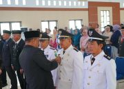 Patahudding Ambil Sumpah Pejabat Pemkab Luwu, Tegaskan ASN Harus Berintegritas