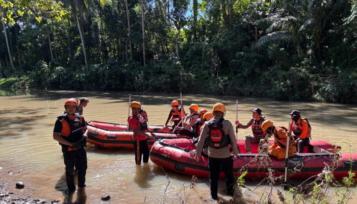 Tim SAR Susuri Sungai di Bone Cari Lansia yang Hilang Saat Menyeberang