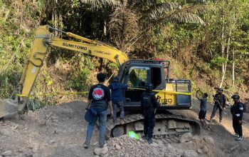 Dugaan PETI di Sungai Bua Disikat Polres Luwu, 2 Orang dan 4 Ekskavator Disita
